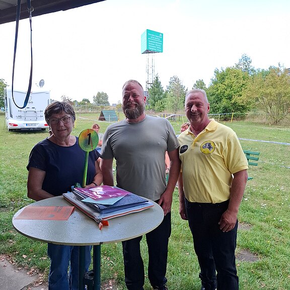 Foto der Landesmeisterin Sachsen-Anhalt Deutsche Boxer Bärbel aus der gruppe Halle.